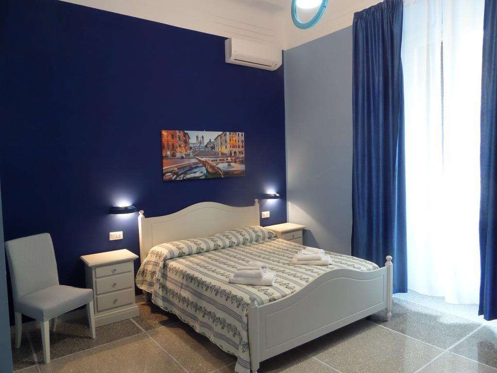 325 Rooms Ai Fori Рим Екстериор снимка